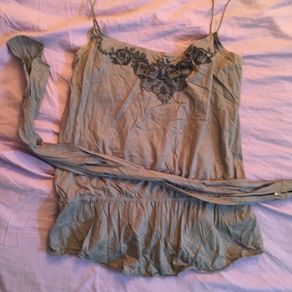 EUC Sisley small tank top with lace detail & sash